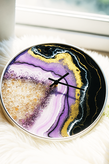 Coloresin-Artistic-Geode-Clock.png